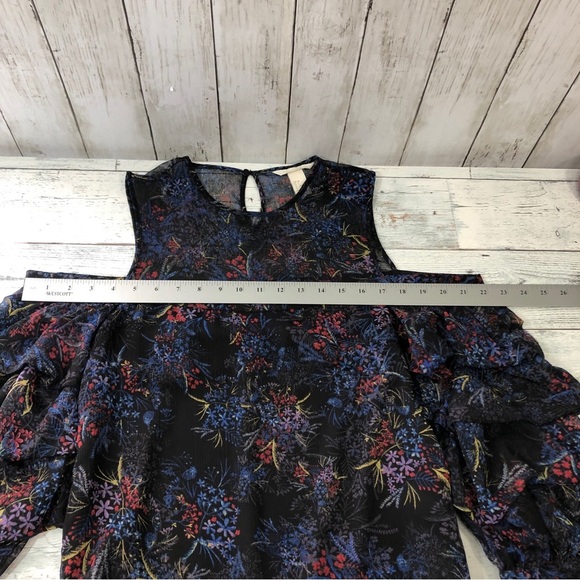 H&M Tiered Ballon Sleeves Off Shoulder Blouse 6 - Picture 7 of 10